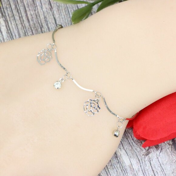 "Trendy Handmade Bracelet – A Stylish Gift for Women & Girls, MAR091035 - Picture 1 of 10
